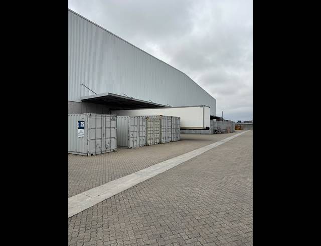 8,176M² WAREHOUSE TO LET IN EPPING INDUSTRIAL